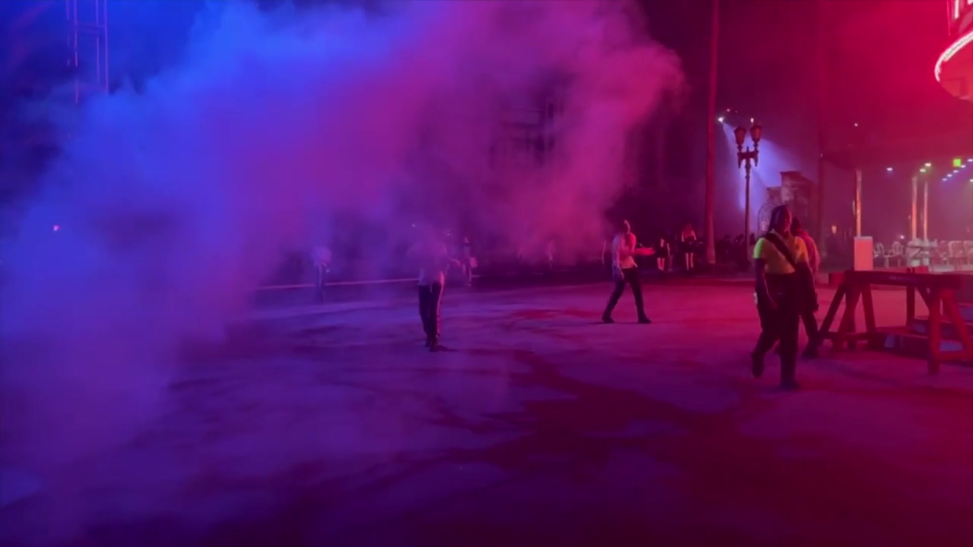 'Video thumbnail for Mel's Die-In Zombies Street Experience at Halloween Horror Nights 2025'