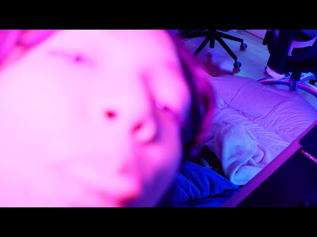 Video thumbnail for Kilonova Diary 12 (current mental states + H almost done dying hair + Joker: Folie à Deux thoughts)