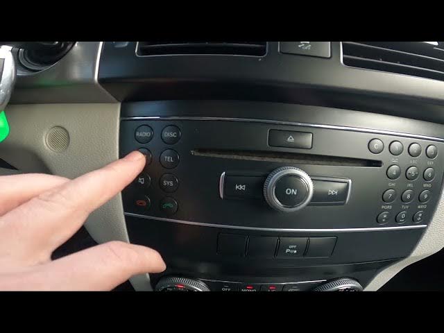 Video thumbnail for How to Enter and Manage Radio Equalizer in Mercedes GLK Off-roader ( 2008 – 2011 )
