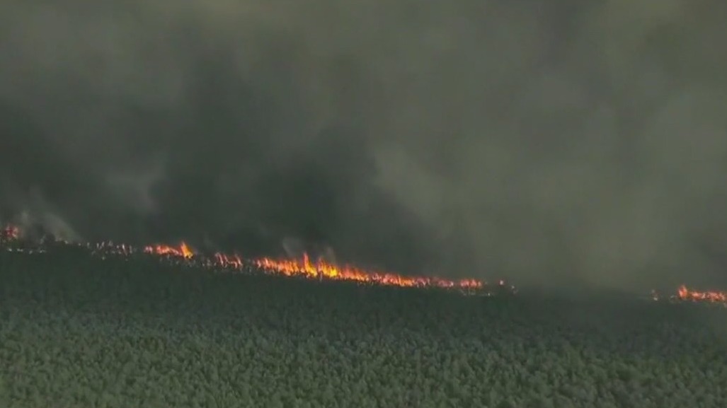 Video thumbnail for Wildfire burning in New Jersey