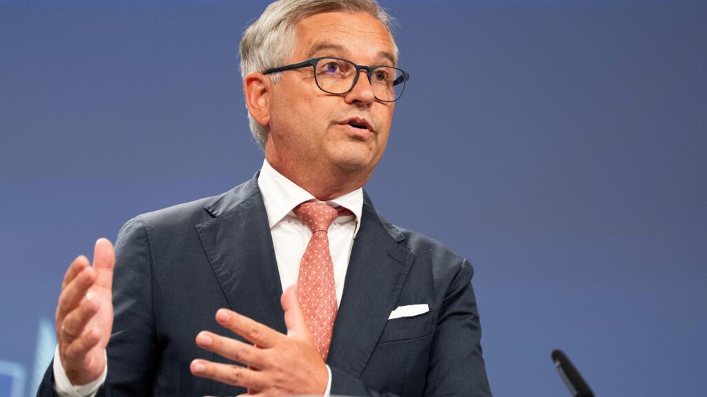 Video thumbnail for Replay: EU Commissioner for Internal Affairs and Migration addresses Ceuta incident