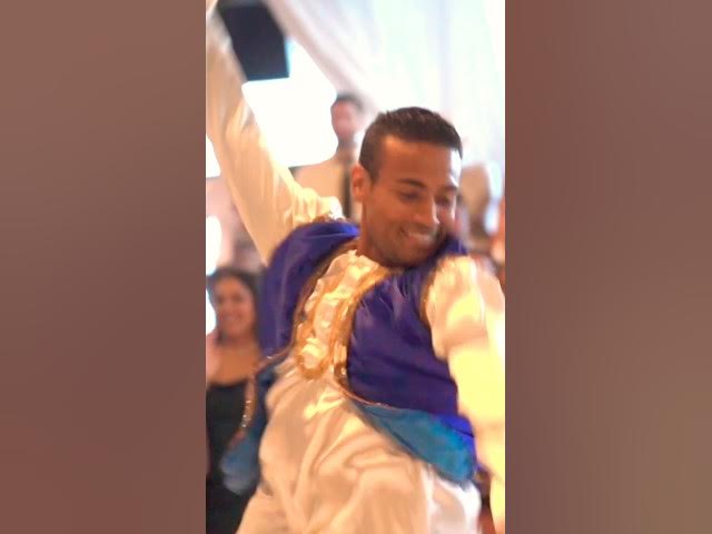Video thumbnail for Garba close-ups ! Garba one of the most difficult and fun dancers in the world #garba #kamarilla