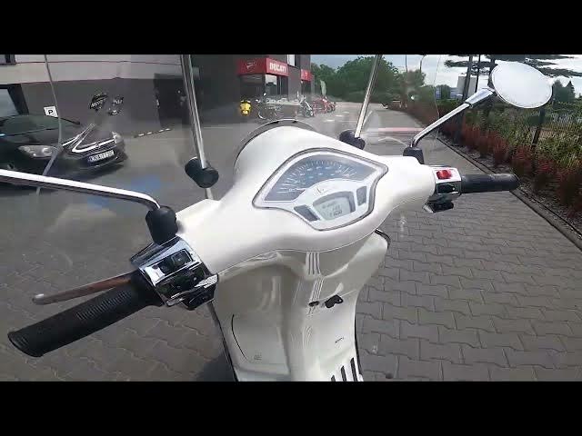 Video thumbnail for Where is Interior Fuse Box in Vespa Primavera ( 2017 - now ) - Find Interior Fuse Box