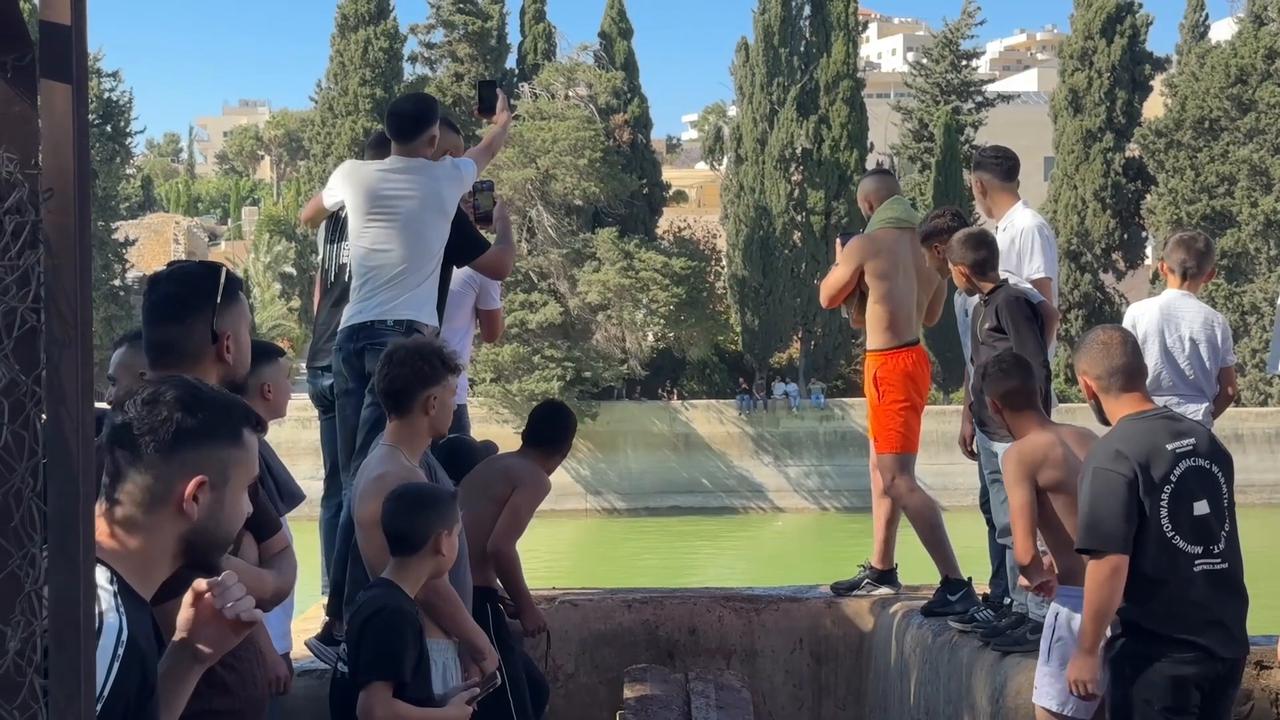 Video thumbnail for Israeli forces disperse Palestinians at Solomon's Pools in occupied West Bank.