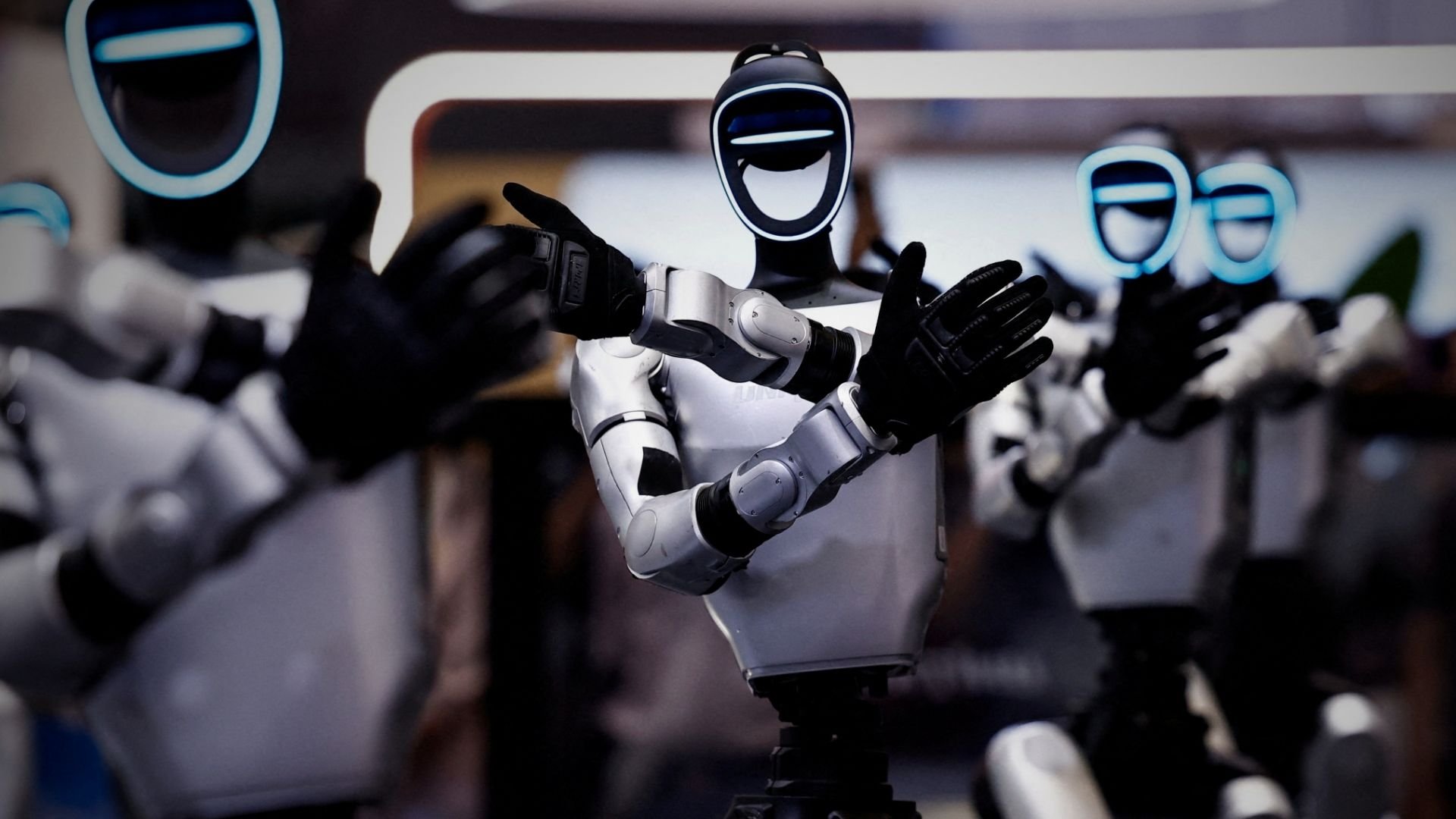 Video thumbnail for China’s humanoid robot race takes centre stage in Beijing