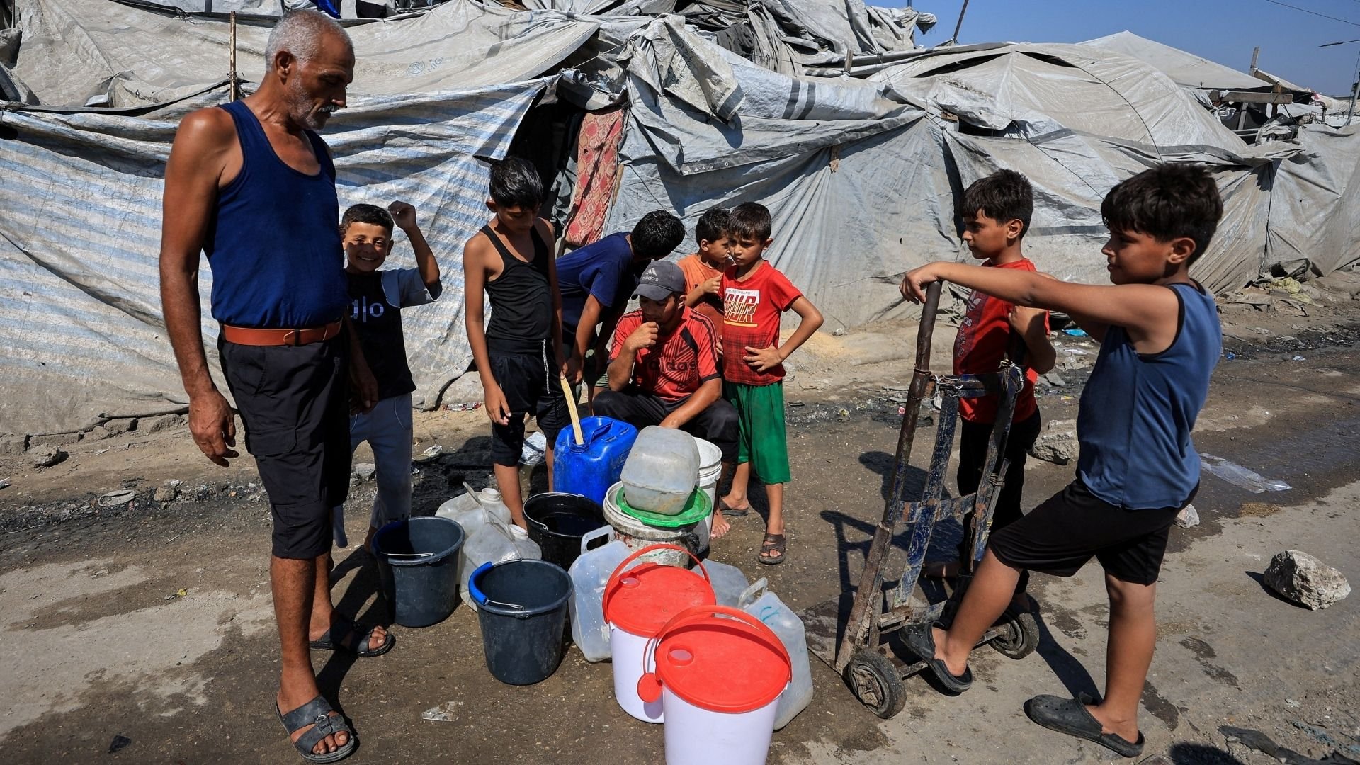 Video thumbnail for Impact of Israel's peace plan rejection: Palestinians in the Gaza strip continue to suffer