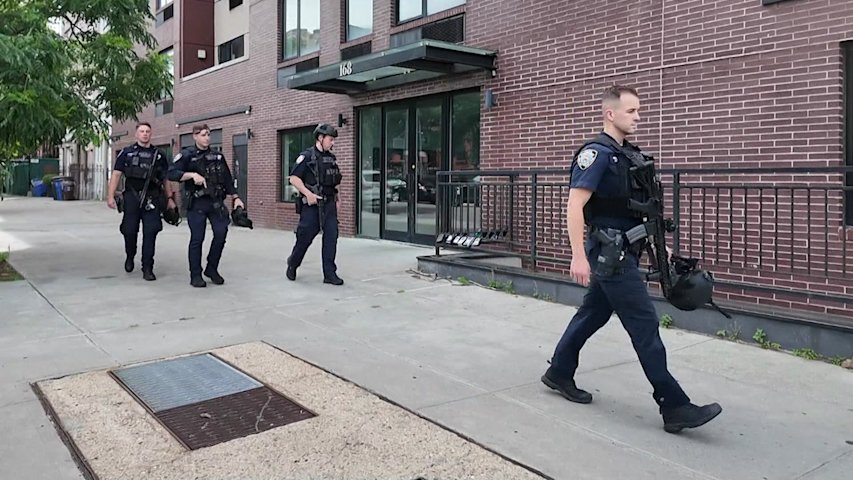 Video thumbnail for One man dead after shooting, injuring officer in Bed-Stuy