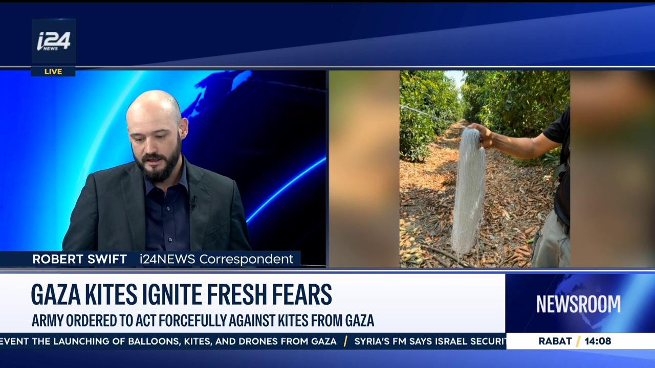 Video thumbnail for Gaza kites ignite fresh fears: Army ordered to act forcefully against kites from Gaza
