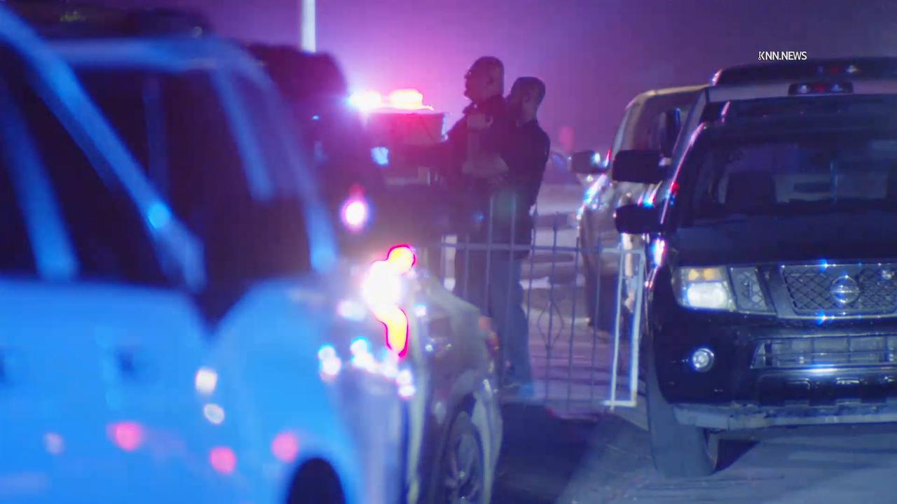 Video thumbnail for US, Phoenix: Phoenix Police and DPS Detectives Arrest 3 Suspects After Stolen Vehicle Chase.
