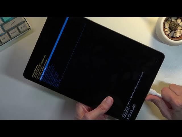 Video thumbnail for Recovery Mode SAMSUNG Galaxy Tab S8 | How to Enter Recovery Menu