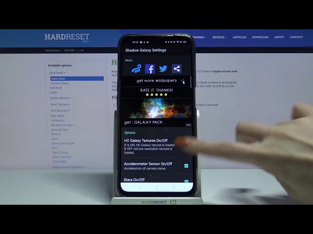 Video thumbnail for How to Download & Apply Galaxy Wallpaper in REALME Q2 – Add Customizations