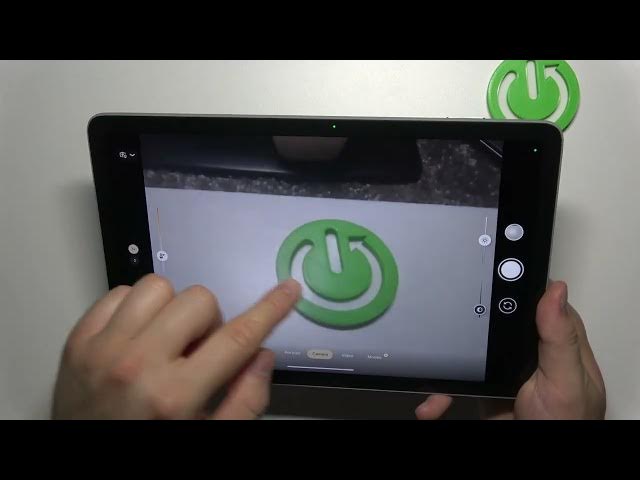 Video thumbnail for GOOGLE Pixel Tablet - Camera Tips & Tricks