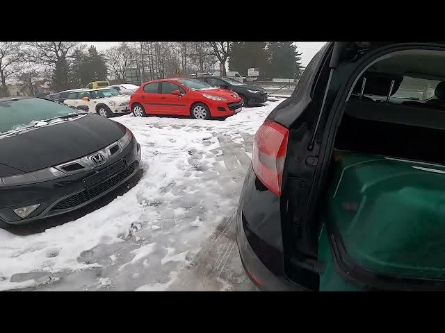 Video thumbnail for How Much Luggage will fit in the Trunk of Ford Kuga I ( 2008 – 2012 ) | Trunk Capacity