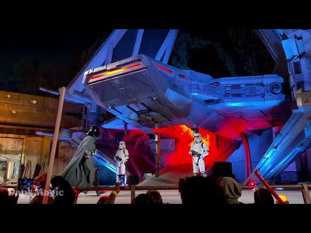 Video thumbnail for Darth Vader Departs Batuu | Disneyland After Dark: Star Wars Nite 🖤🌌