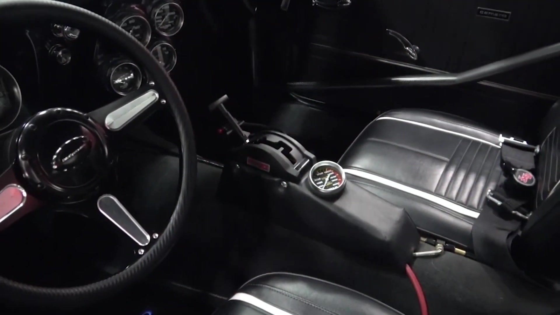 Video thumbnail for These Classic Car Features You Won’t Believe