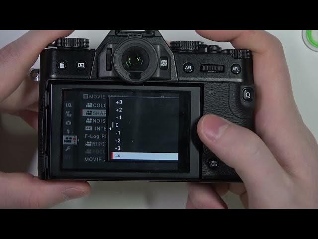 Video thumbnail for How To Change Video Sharpness on Fujifilm X T30?