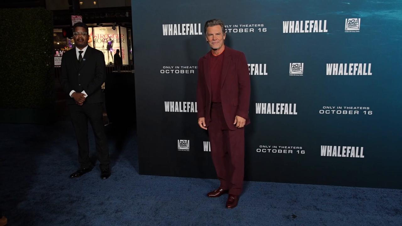 Video thumbnail for CA: 20th Century Studios' WHALEFALL World Premiere - Arrivals 4.