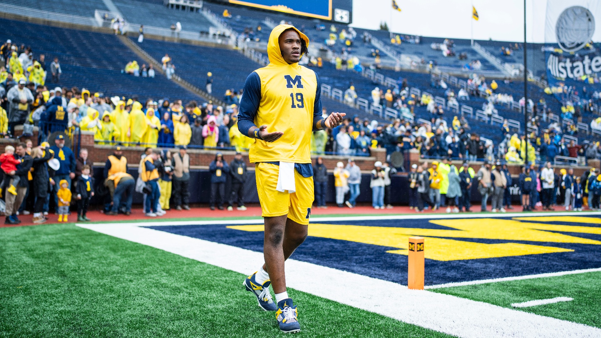 Video thumbnail for Big 10 Showdown: Iowa vs. Michigan Top 20 Game Preview