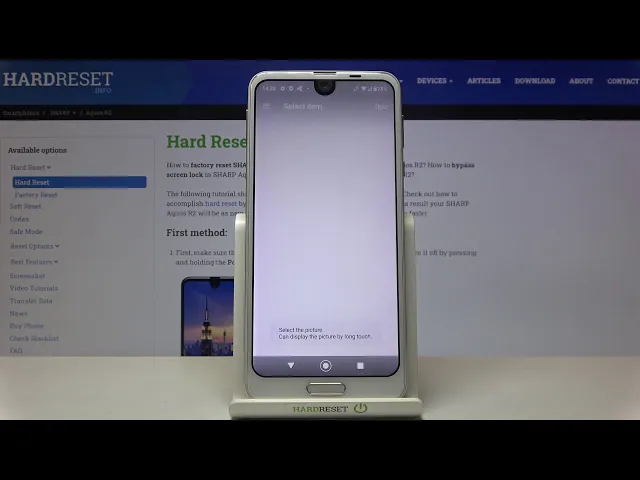 Video thumbnail for How to Change Wallpaper on Sharp Aquos R2  - Refresh Home & Lock Screen