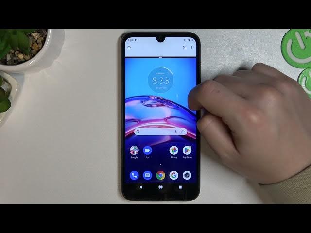 Video thumbnail for New Android Device Puts the Competition to Shame - See it in Action in our Split Screen Test
