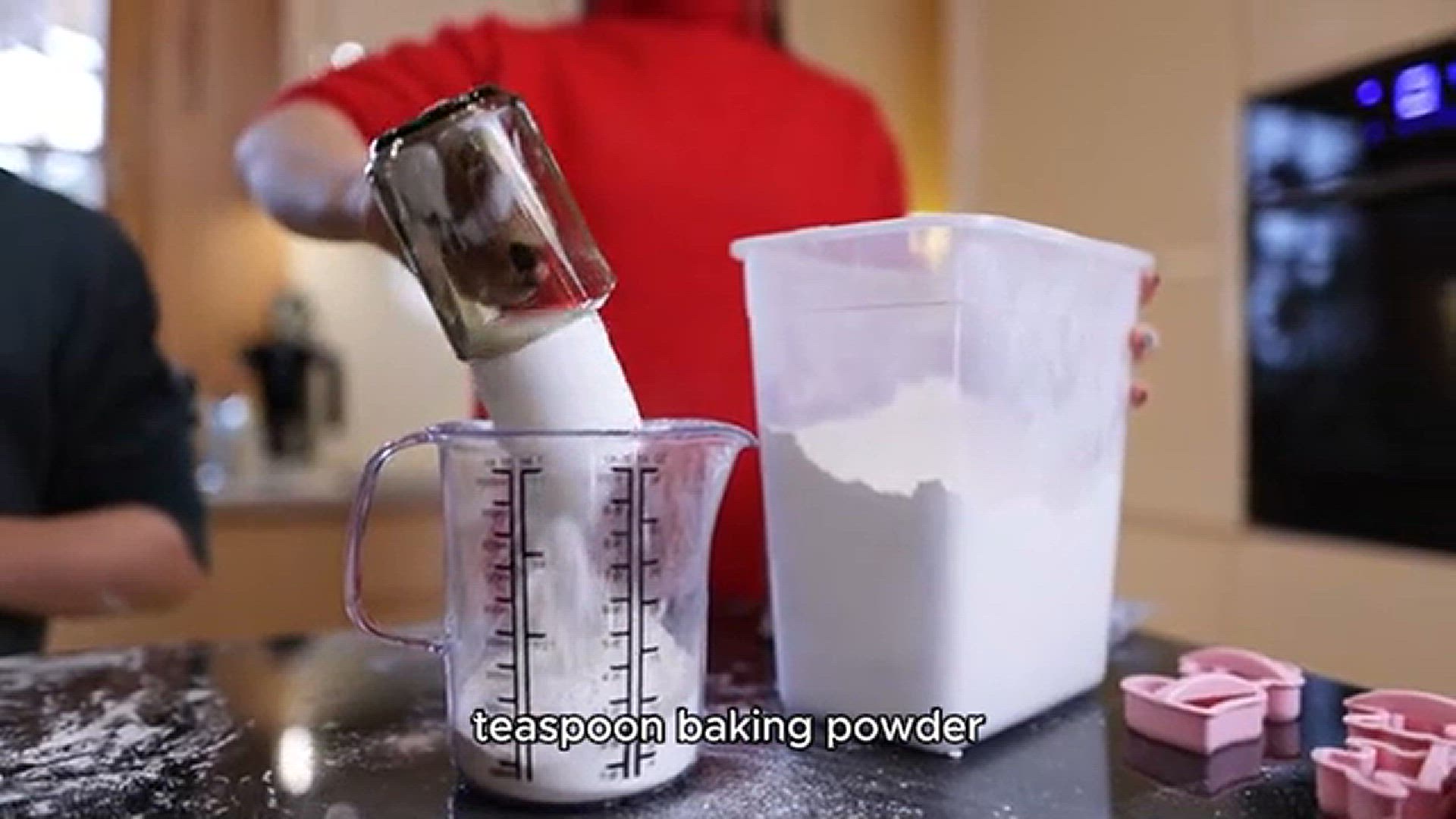 Video thumbnail for Bundt Cake Breakfast recipe