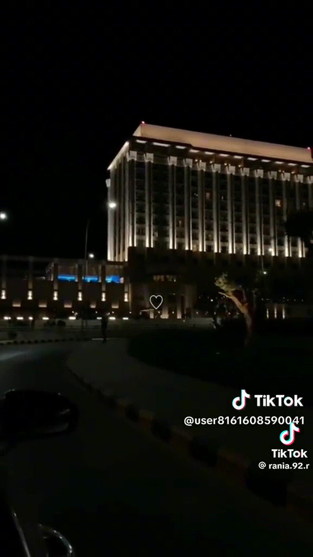 Video thumbnail for e9cafa28-8b6b-4926-94f8-3a71f6d989fa-1_all_319