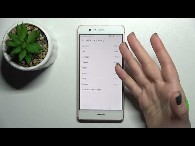 Video thumbnail for Change Default Applications - HUAWEI P9 Lite and Main Programs Settings