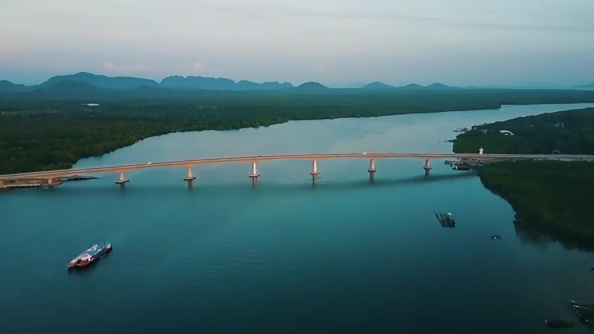 'Video thumbnail for Backpacking Thailand - | KAYAKING KOH LANTA |'