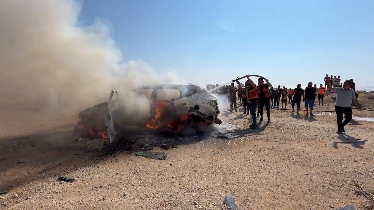 Video thumbnail for Police officer among 2 killed in Israeli drone strikes in Gaza despite truce.