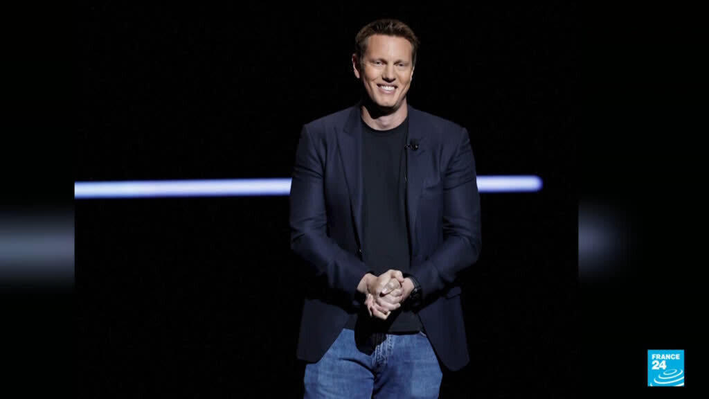 Video thumbnail for Paramount wraps up mega Warner Bros merger to create Hollywood powerhouse Skydance