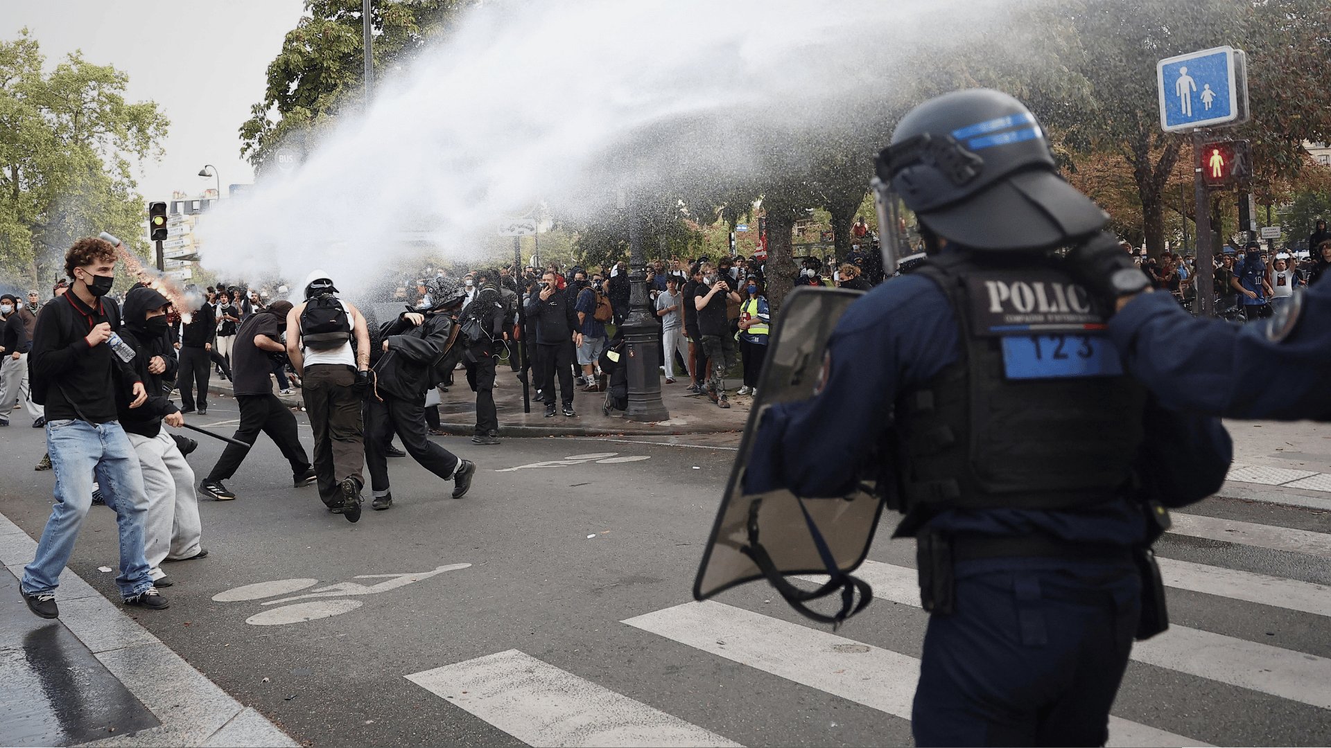 Video thumbnail for French police fire tear gas as students and parents protest school funding