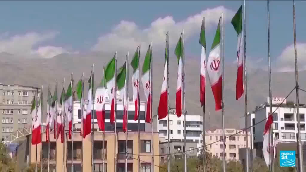 Video thumbnail for Tehran targets Bahrain and Kuwait after US attacks