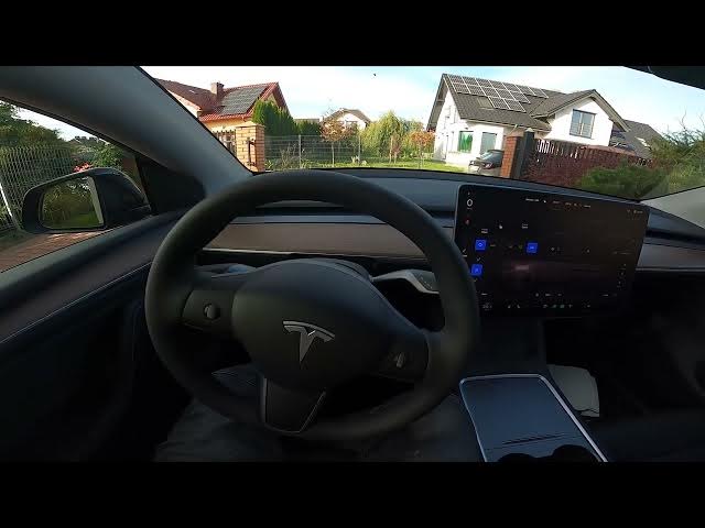 Video thumbnail for How to Enable or Disable AC in Tesla Model Y ( 2020 – now ) - Turn AC On or Off