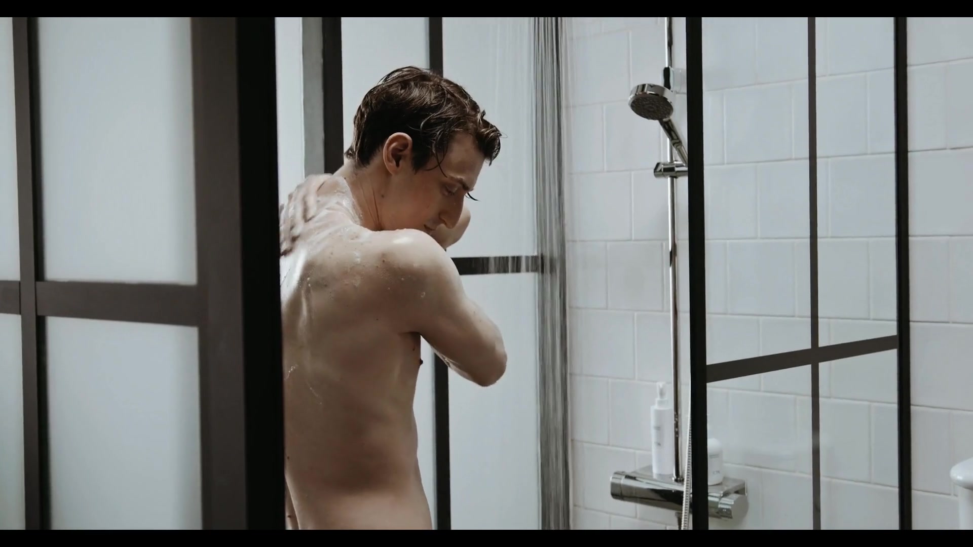 Video thumbnail for Easy Water Conservation Tips to Save Money and the Environment