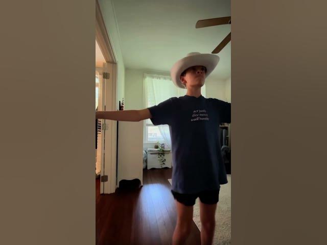 Video thumbnail for Sir don’t take another step or we will use force