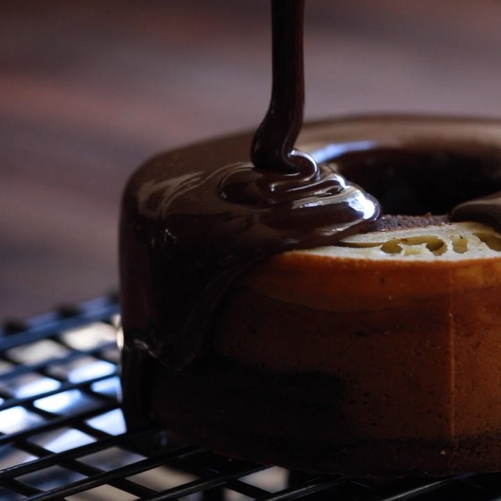 Video thumbnail for Chill Chocolate Vibes