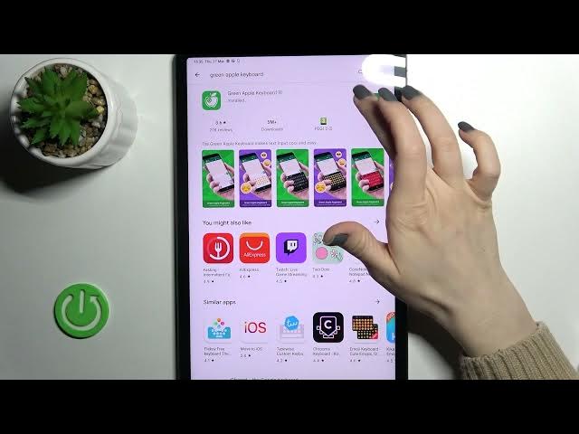 Video thumbnail for Xiaomi Pad 5 - How To Install iPhone Keyboard (Green Apple Keyboard App)
