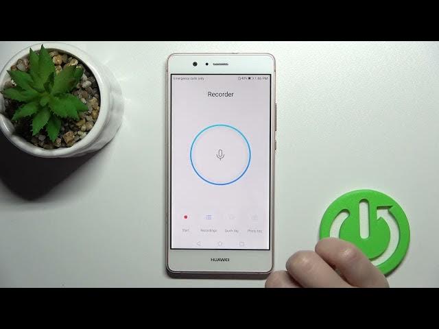 Video thumbnail for HUAWEI P9 Lite - How to Start Sound Recording and Use Voice Recorder App