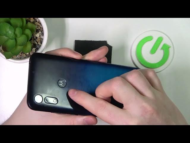 Video thumbnail for Does MOTOROLA Moto E6s Have Fingerprint Scanner?