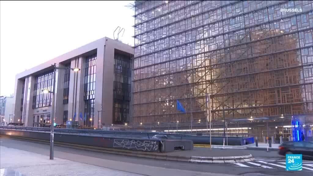 Video thumbnail for EU weighs countermeasures against Trump's tariff threats over Greenland