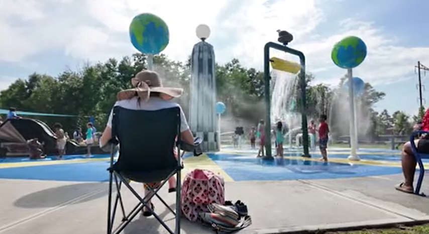 Video thumbnail for Splash pads and movie theaters: How New Jersey is staying cool during dangerous, extreme heat