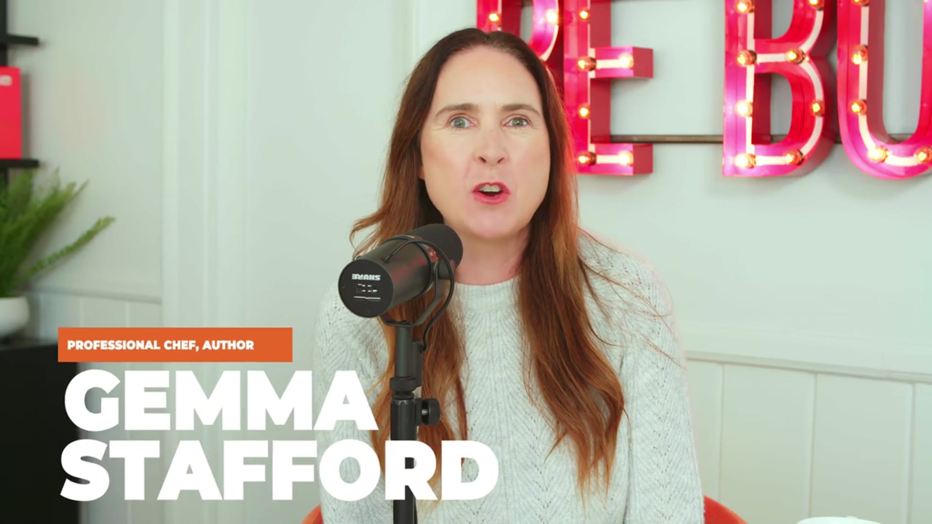 Video thumbnail for The Holiday Cookies You’re Not Making (But Should)