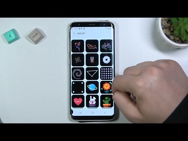 Video thumbnail for How to Change Always On Display Theme on Samsung Galaxy S8 – Switch Device Theme
