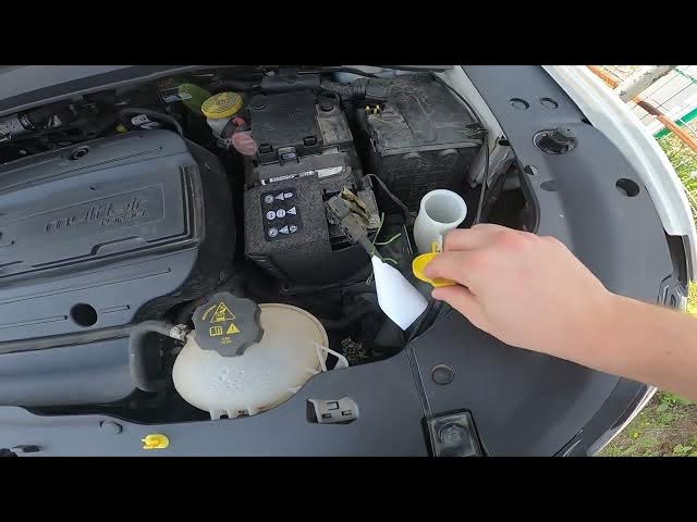 Video thumbnail for Where is the Washer Fluid Reservoir in Jeep Compass II ( 2017 - now )