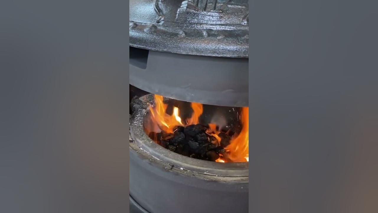 Video thumbnail for Chubby Anthracite Coal Burning Stove