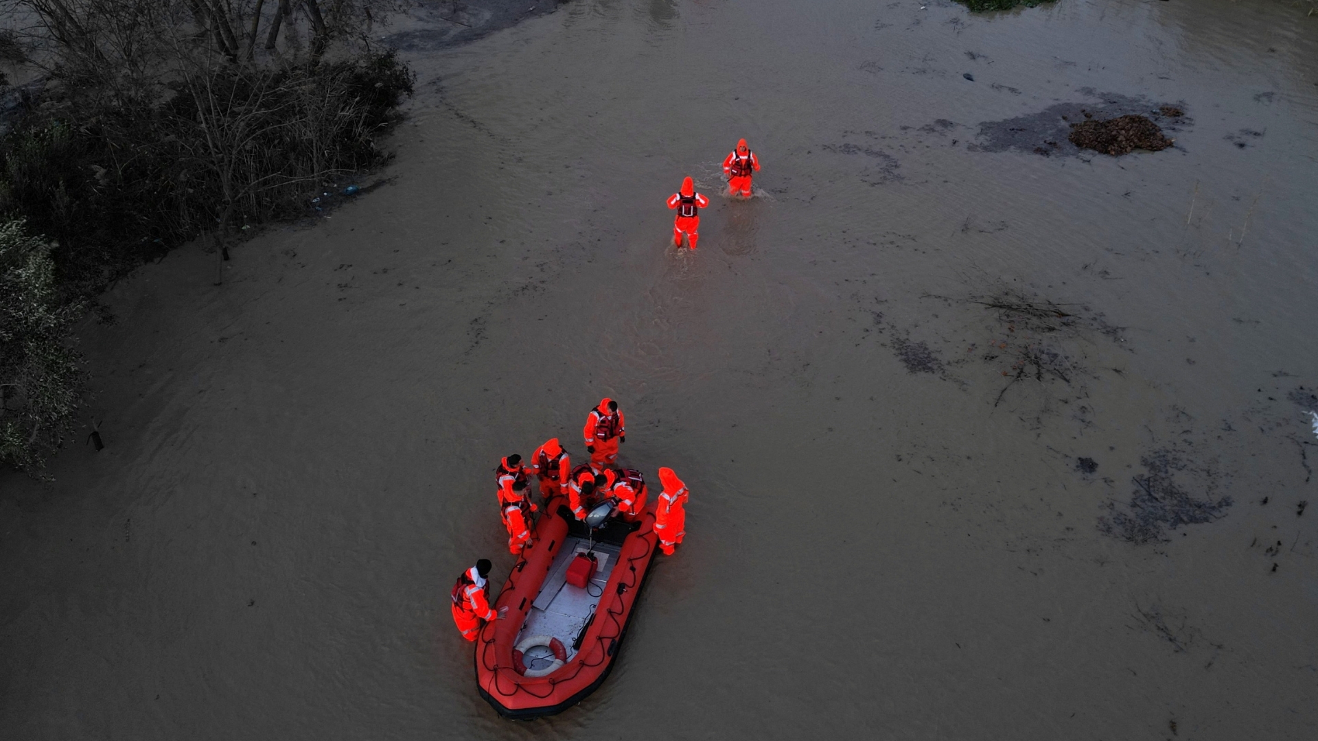 Video thumbnail for Albania floods: Homes, farmland and entire villages submerged