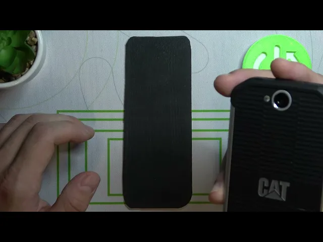 Video thumbnail for CAT S40 – Deactivate Flashlight & Turn Off Torch Phone Option