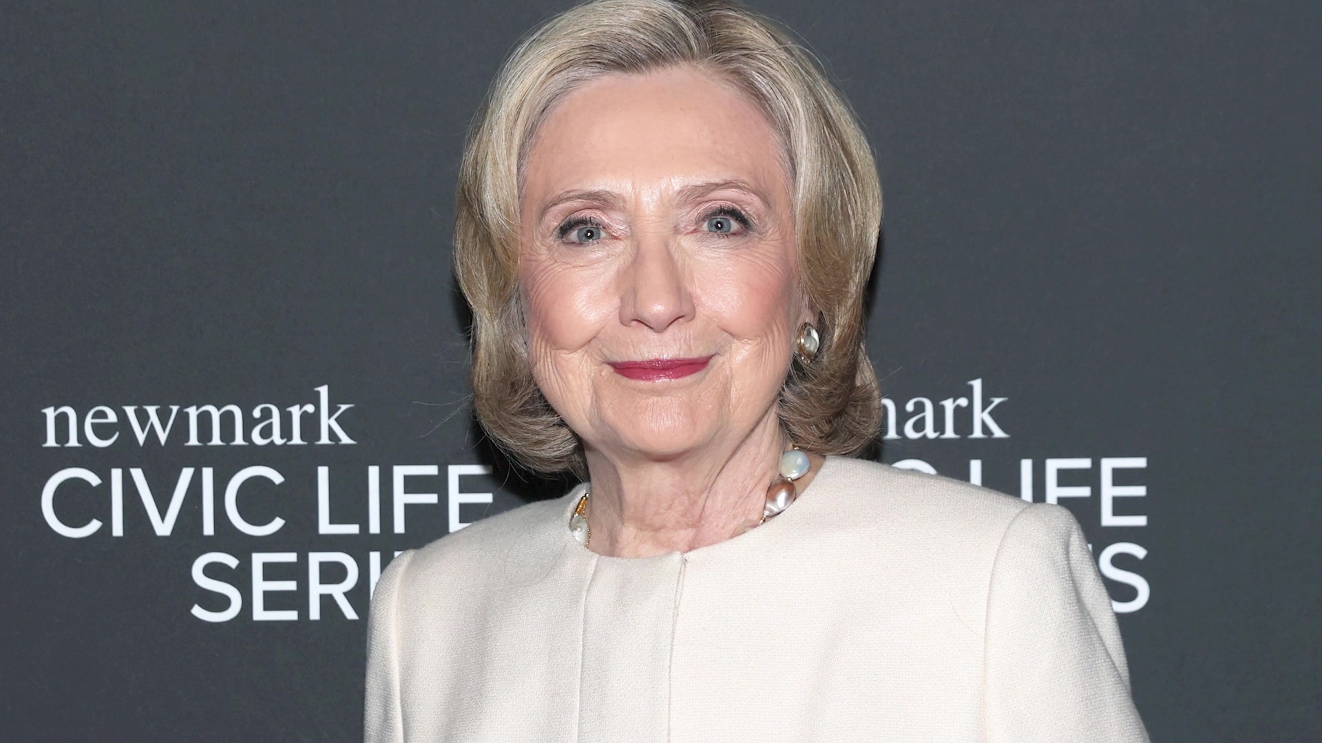 Video thumbnail for This Is What Former First Ladies Liked To Drink