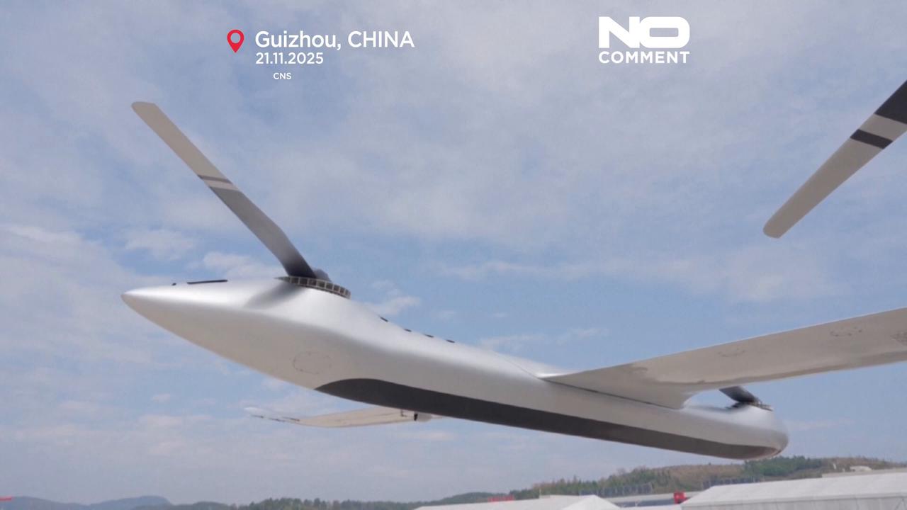 Video thumbnail for China's 2-tonne eVTOL completes cross-city cargo test flight