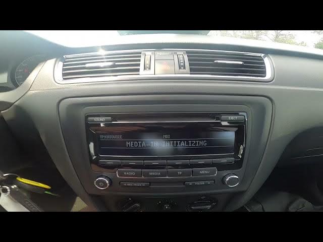Video thumbnail for How to Turn Radio On or Off in Seat Toledo IV ( 2012 – 2018 ) - Enable or Disable Radio